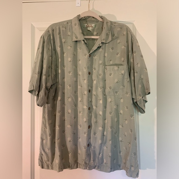 Tommy Bahama Other - Men’s Tommy Bahama Silk Button Down Shirt L